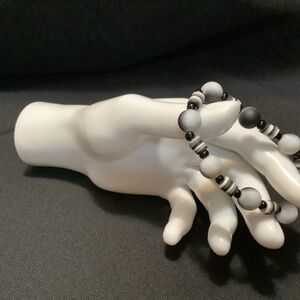 Mens stretch bracelet